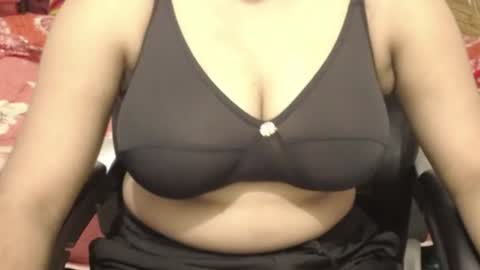 Snapshot of webshowxxx chatting on July 12, 3:36 pm mina online show from July 12, 3:36 pm