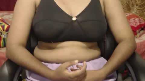Snapshot of webshowxxx chatting on July 28, 11:28 am mina online show from July 28, 11:28 am