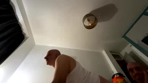 Snapshot of weeman12342 chatting on October 24, 12:19 am c2c fun online show from October 24, 12:19 am