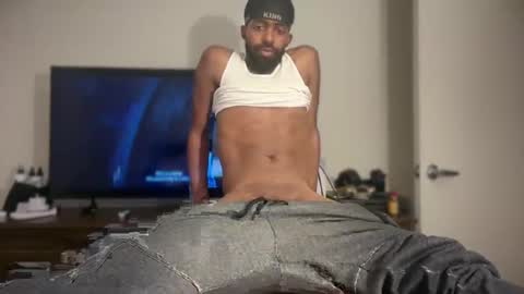 Snapshot of wellpackaged_ chatting on May 5, 5:26 am Langston online show from May 5, 5:26 am