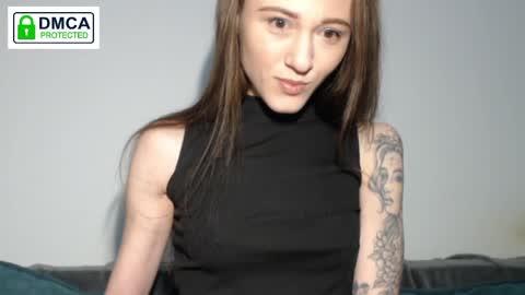 Milena online show from April 18, 8:31 pm