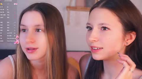 Nora online show from November 30, 8:24 pm