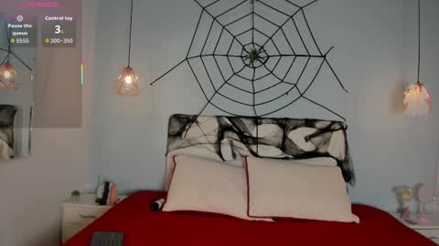 Wendolyn online show from November 1, 2:19 pm