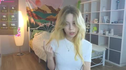 Wendy online show from September 15, 4:29 pm