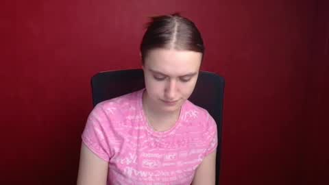 Snapshot of wendy_say_ chatting on December 12, 8:10 pm Wendy online show from December 12, 8:10 pm