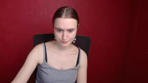 Snapshot of wendy_say_ chatting on December 17, 7:48 pm Wendy online show from December 17, 7:48 pm