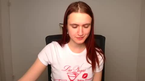 Snapshot of wendy_say_ chatting on December 23, 10:44 pm Wendy online show from December 23, 10:44 pm