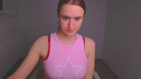 Snapshot of wendy_say_ chatting on January 28, 11:28 pm Wendy online show from January 28, 11:28 pm