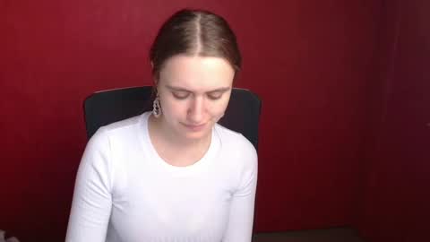 Snapshot of wendy_say_ chatting on February 2, 11:00 pm Wendy online show from February 2, 11:00 pm