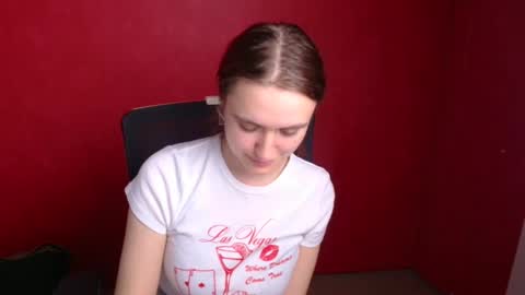 Snapshot of wendy_say_ chatting on February 4, 10:34 pm Wendy online show from February 4, 10:34 pm