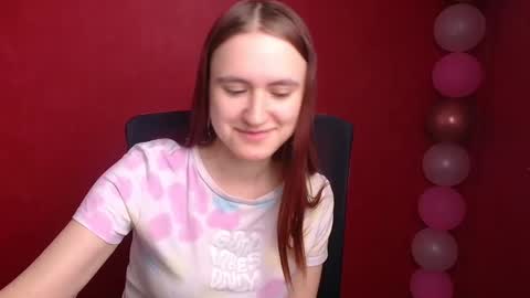 Snapshot of wendy_say_ chatting on February 19, 7:48 pm Wendy online show from February 19, 7:48 pm