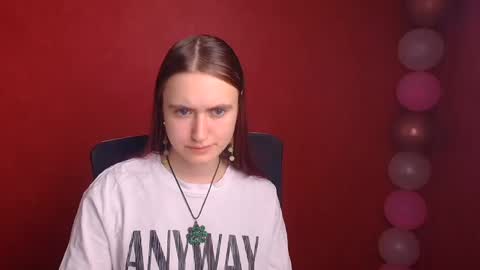 Snapshot of wendy_say_ chatting on February 21, 7:43 pm Wendy online show from February 21, 7:43 pm