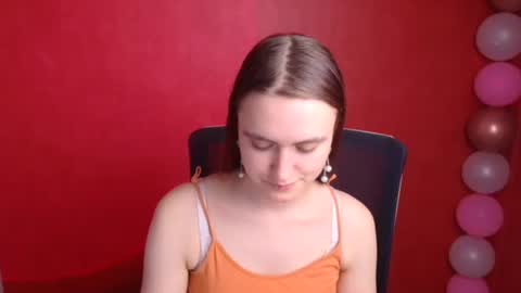 Snapshot of wendy_say_ chatting on February 25, 11:11 pm Wendy online show from February 25, 11:11 pm