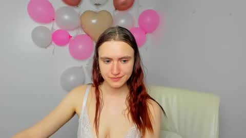 Snapshot of wendy_say_ chatting on March 3, 11:14 pm Wendy online show from March 3, 11:14 pm