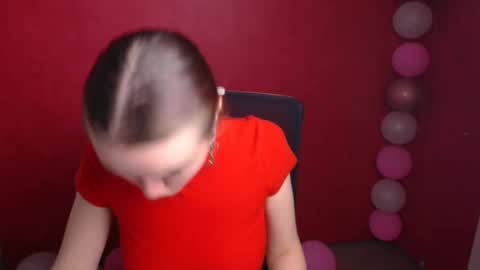 Snapshot of wendy_say_ chatting on March 11, 11:15 pm Wendy online show from March 11, 11:15 pm