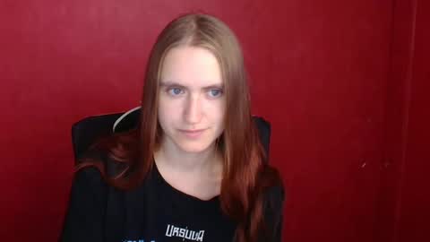 Snapshot of wendy_say_ chatting on September 18, 6:37 am Wendy online show from September 18, 6:37 am