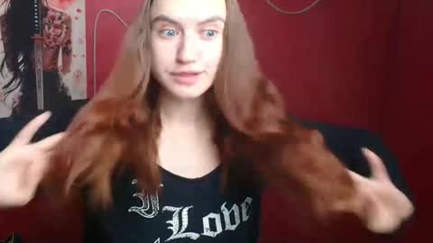 Snapshot of wendy_say_ chatting on October 22, 6:02 am Wendy online show from October 22, 6:02 am