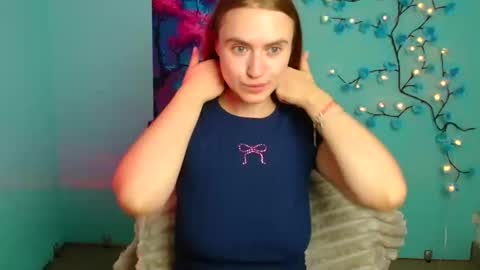 Snapshot of wendy_say_ chatting on November 3, 6:58 am Wendy online show from November 3, 6:58 am