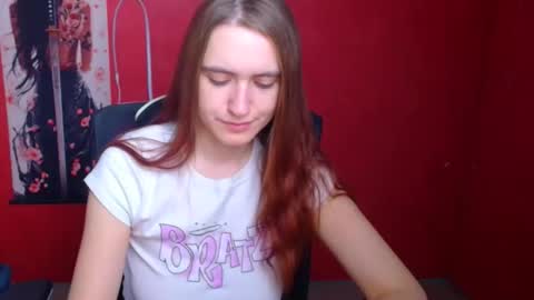 Snapshot of wendy_say_ chatting on December 2, 6:41 am Wendy online show from December 2, 6:41 am