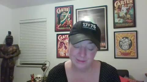 WendyCU online show from February 11, 8:37 am