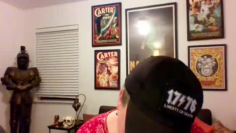 Snapshot of wendycu chatting on July 7, 7:23 am WendyCU online show from July 7, 7:23 am