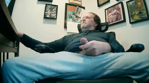 weseeyouwatching online show from February 5, 5:20 pm