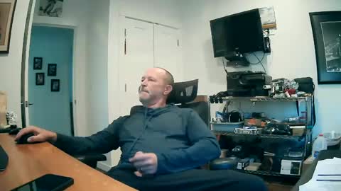 weseeyouwatching online show from October 6, 4:04 pm