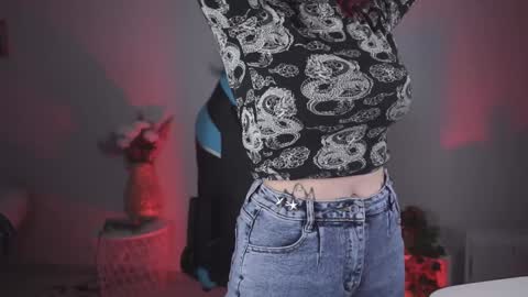 little girl who is always rightLisa online show from December 28, 5:33 am