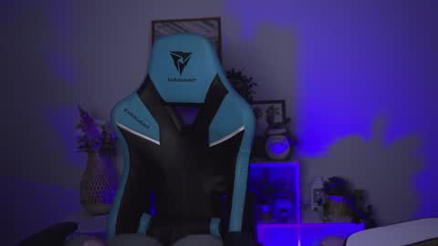 little girl who is always rightLisa online show from January 29, 2:09 am