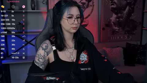 little girl who is always rightLisa online show from March 11, 1:44 am