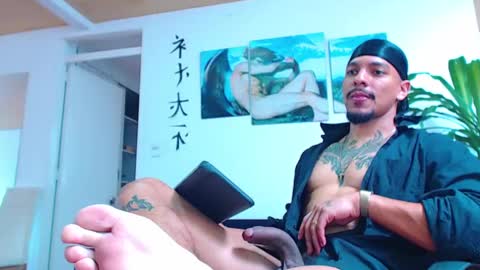 Wesley Rogger online show from December 3, 3:22 pm