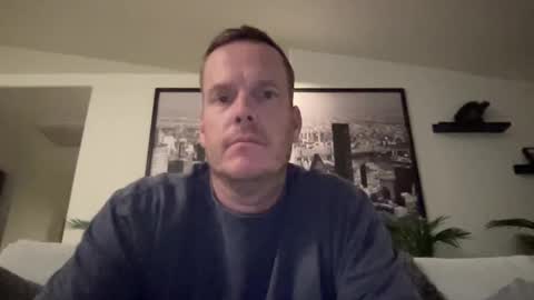 Snapshot of westcoastguy213 chatting on October 8, 4:32 am westcoastguy213 online show from October 8, 4:32 am