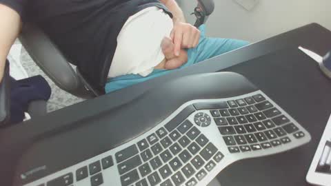 Snapshot of westernhimtim chatting on January 2, 3:08 pm westernhimtim online show from January 2, 3:08 pm