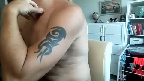 Snapshot of westernhimtim chatting on October 1, 12:44 pm westernhimtim online show from October 1, 12:44 pm