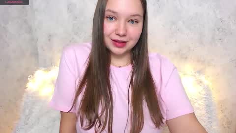 Snapshot of wet__molly chatting on October 29, 7:04 pm molly online show from October 29, 7:04 pm