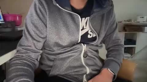 wet_adidasboy online show from December 15, 8:51 am