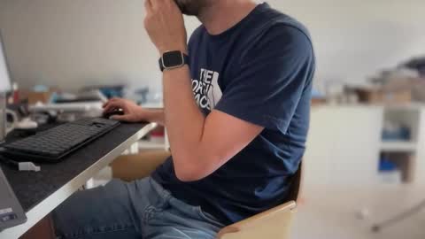Snapshot of wet_adidasboy chatting on May 26, 10:00 am wet_adidasboy online show from May 26, 10:00 am