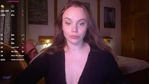 Lana online show from April 10, 6:56 pm