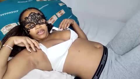 Rozie online show from March 20, 1:10 am