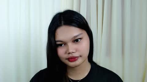 Snapshot of wet_velvet_xo chatting on February 27, 3:50 am wet_velvet_xo online show from February 27, 3:50 am