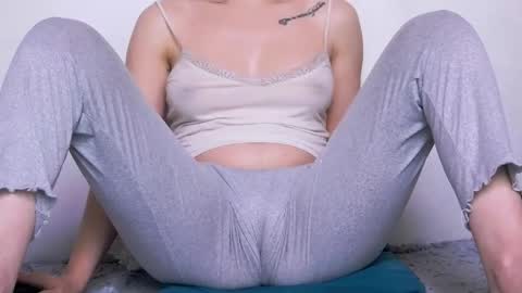 Beatrice Moan from LovenseWet from Tip MenuOpen for Private online show from April 12, 4:06 am