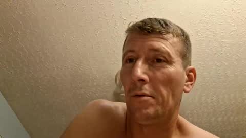 Snapshot of wetduck77777 chatting on July 6, 7:49 am wetduck77777 online show from July 6, 7:49 am