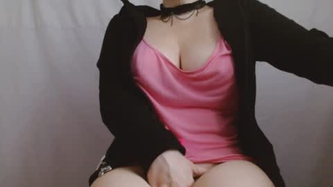 Snapshot of wetkristyhorny chatting on October 19, 11:00 am Kristina online show from October 19, 11:00 am