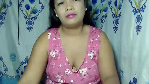 Snapshot of wetpussie4_you chatting on May 18, 9:20 pm wetpussie4_you online show from May 18, 9:20 pm