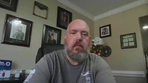 wguytonga online show from December 19, 4:03 pm