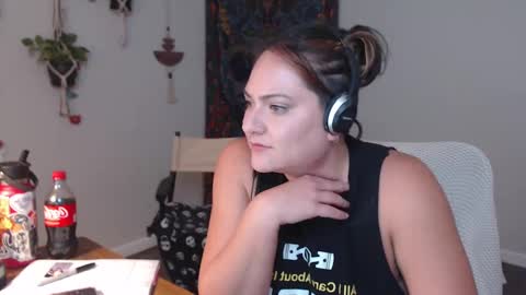Snapshot of whatacoolgirl chatting on October 20, 3:07 am Chelsey Cool online show from October 20, 3:07 am