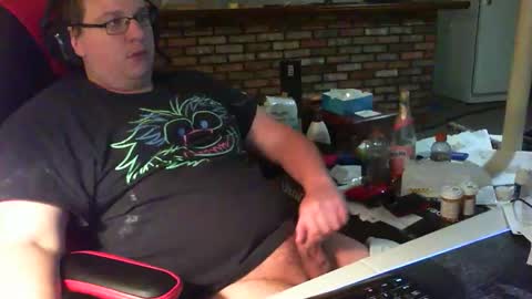 whateverdude555 online show from December 22, 7:44 pm