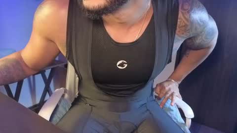 Snapshot of wheleer_green chatting on October 15, 11:32 am Will online show from October 15, 11:32 am