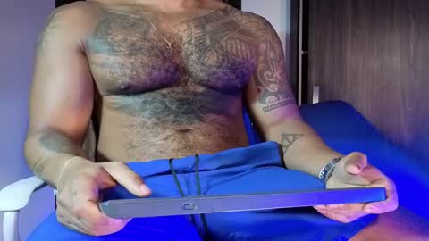 Snapshot of wheleer_green chatting on February 15, 10:25 am Will online show from February 15, 10:25 am