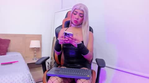 Nova online show from February 4, 4:40 am